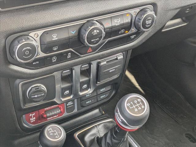 Used 2024 Jeep Wrangler Willys image 15