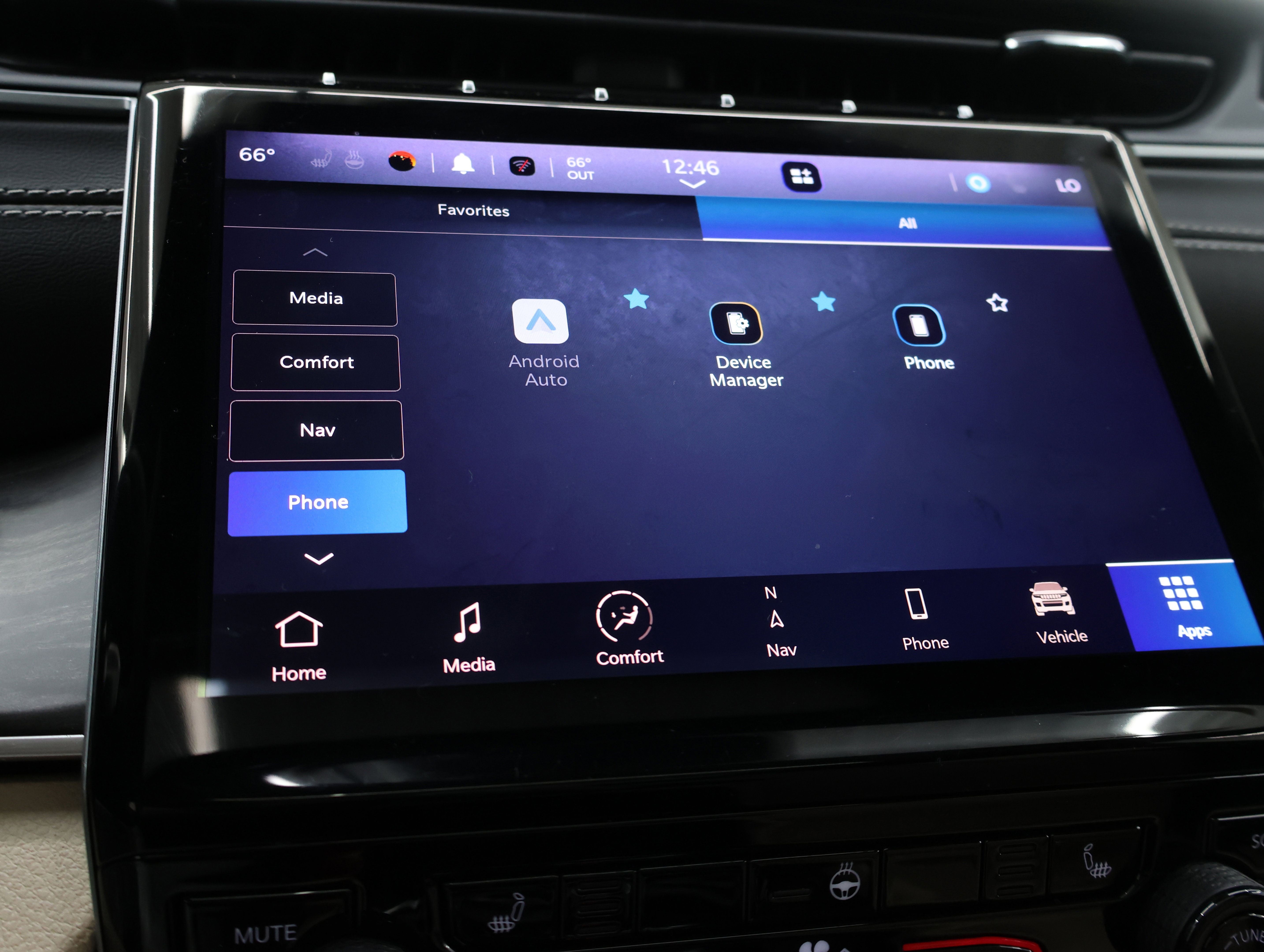 Used 2023 Jeep Grand Cherokee Limited image 62