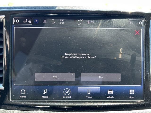 Used 2023 Chrysler Pacifica Touring-L FWD image 28