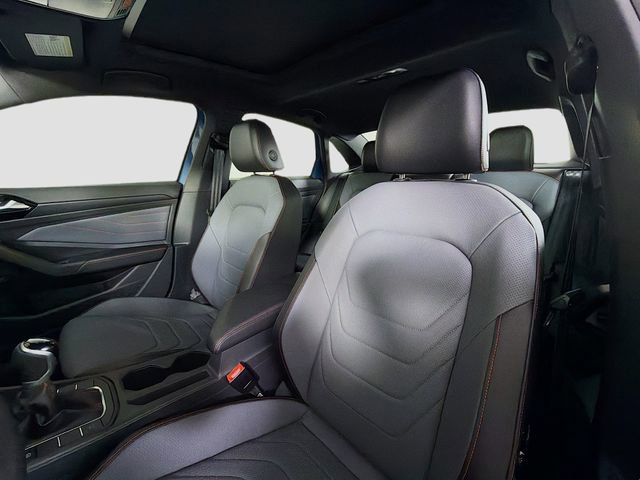 New 2026 Volkswagen Jetta GLI Autobahn FWD image 11