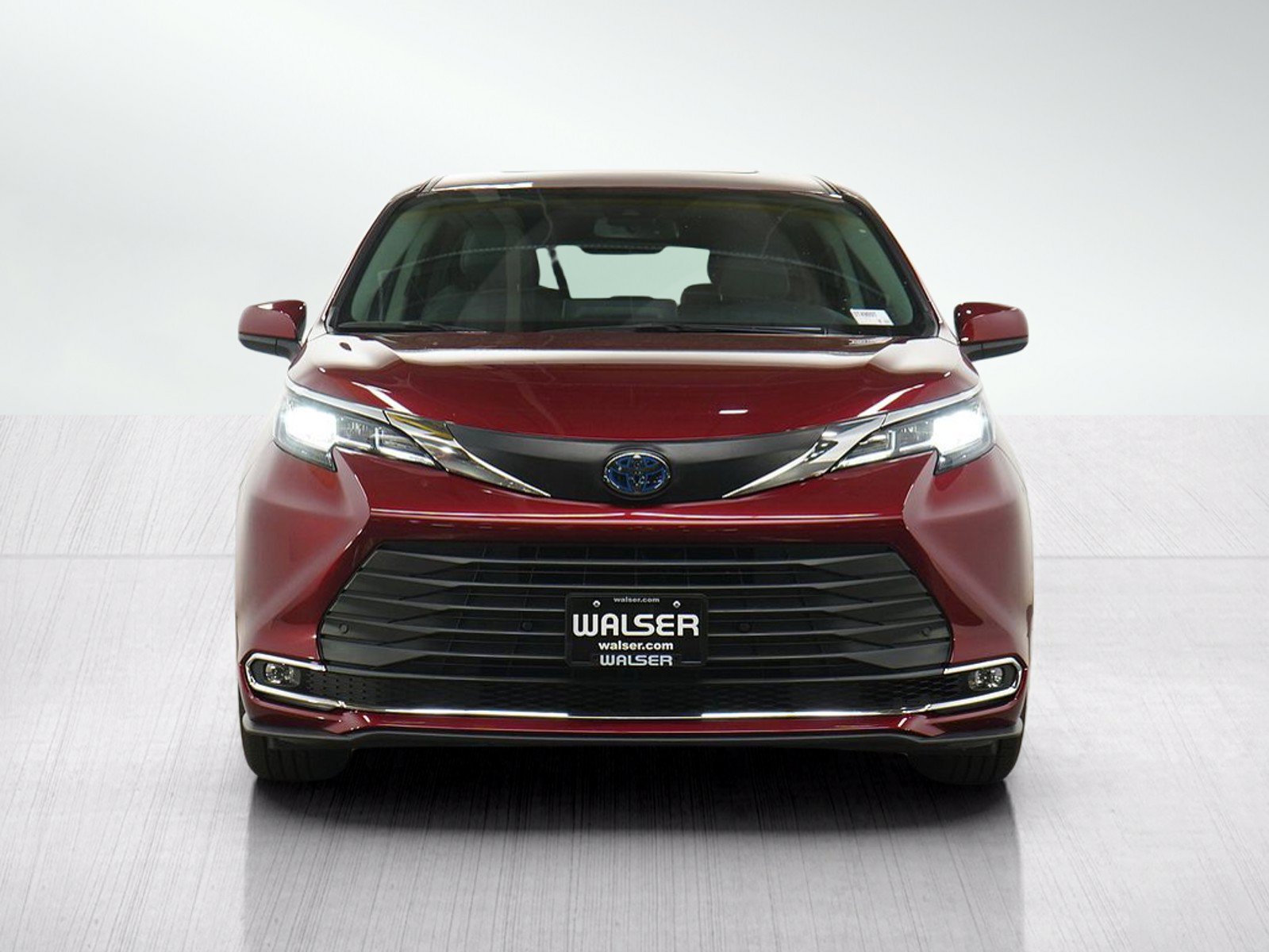 Used 2021 Toyota Sienna XLE AWD/4WD image 8