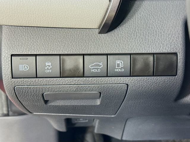 Certified 2023 Toyota Camry XSE FWD image 11