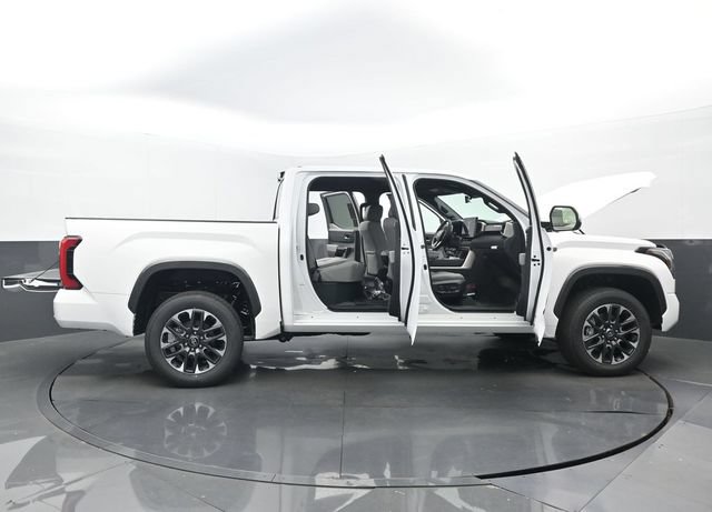 New 2026 Toyota Tundra Limited AWD/4WD image 31