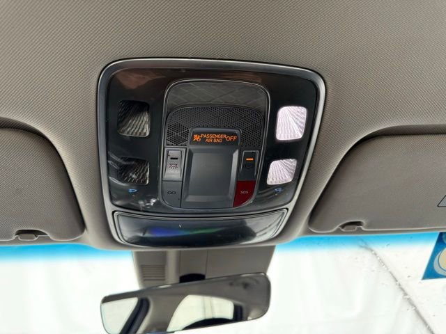 Used 2023 Genesis G80 2.5T image 39