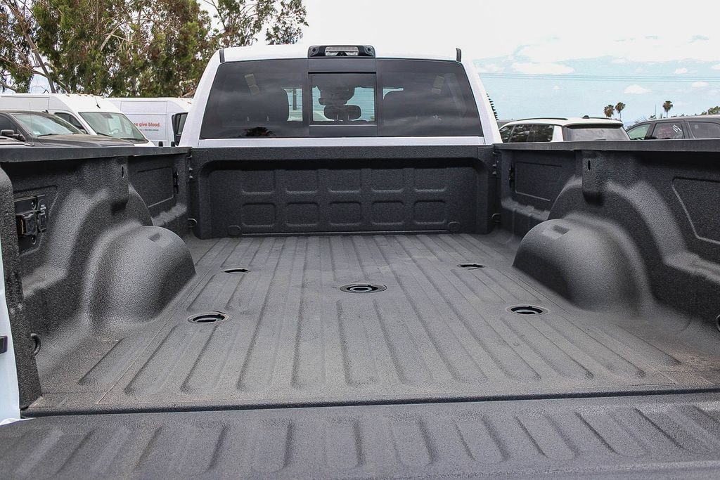 New 2026 RAM 3500 Big Horn AWD/4WD image 26