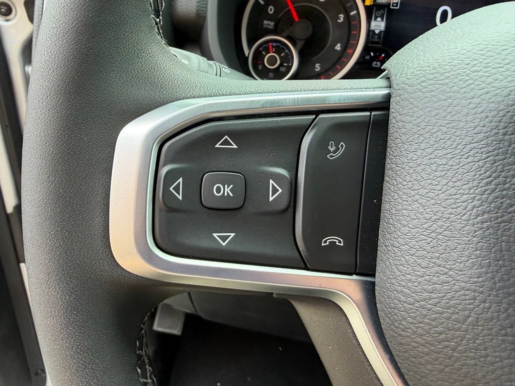 New 2026 RAM 2500 Big Horn AWD/4WD image 18