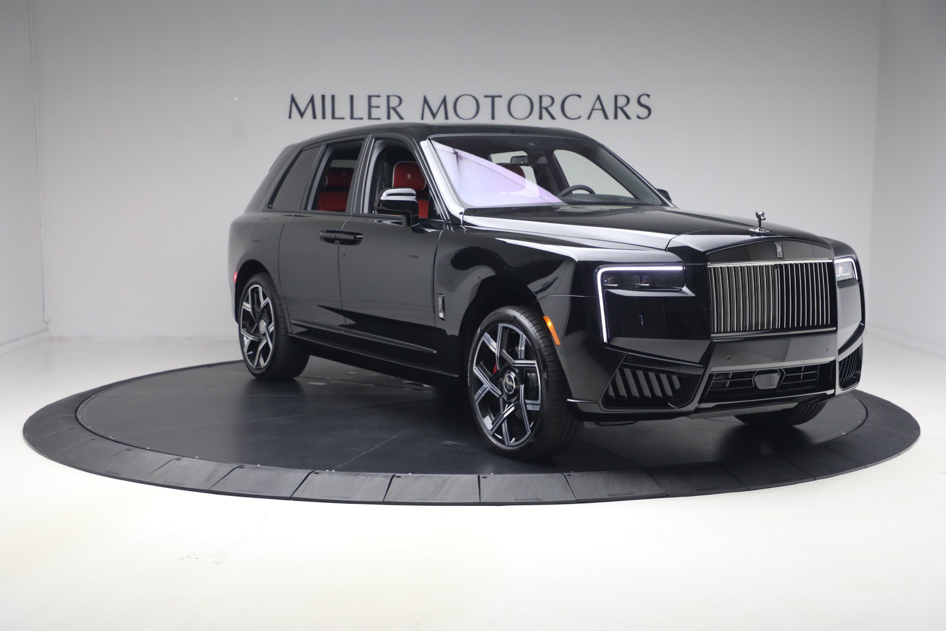New 2027 Rolls-Royce Cullinan Black Badge AWD/4WD image 12