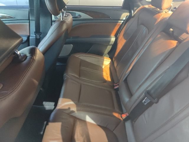 Used 2017 Lincoln MKZ Reserve w/ Luxury Package AWD/4WD image 21