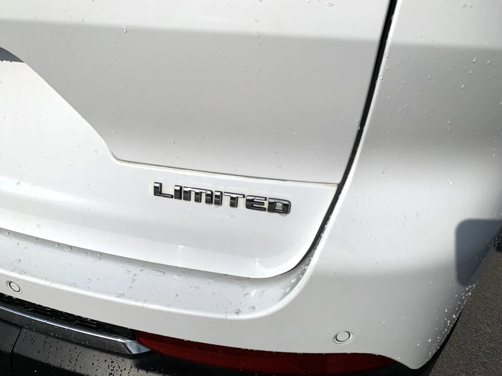 Used 2021 Jeep Grand Cherokee L Limited RWD image 12