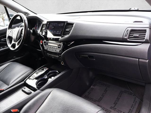 Used 2019 Honda Pilot Touring image 28