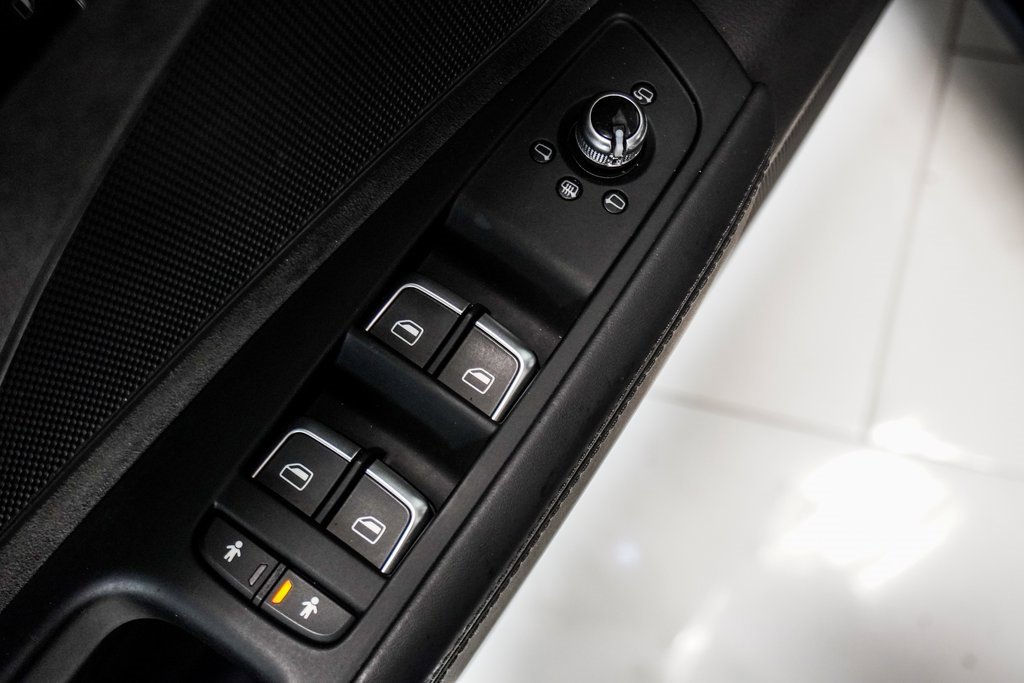 Used 2017 Audi A8 L 4.0T w/ Driver Assistance Package image 29