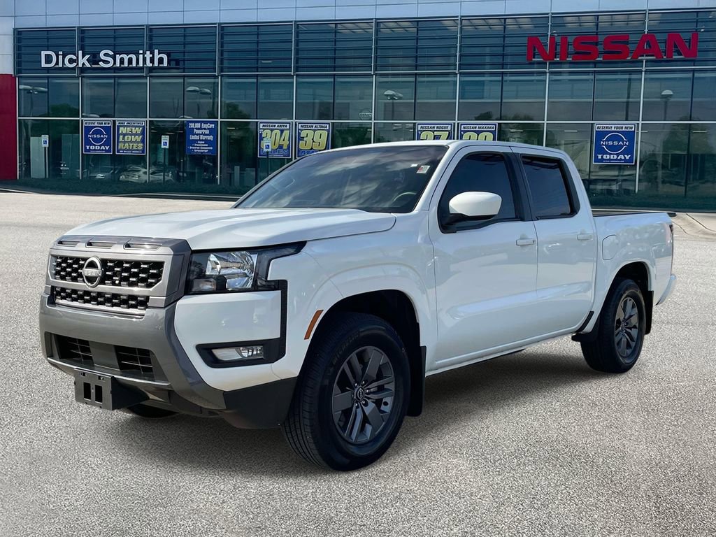 Used 2025 Nissan Frontier SV w/ SV Convenience Package image 3