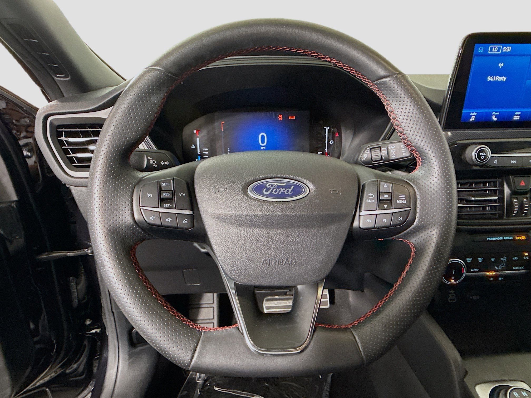 Used 2024 Ford Escape ST-Line image 13