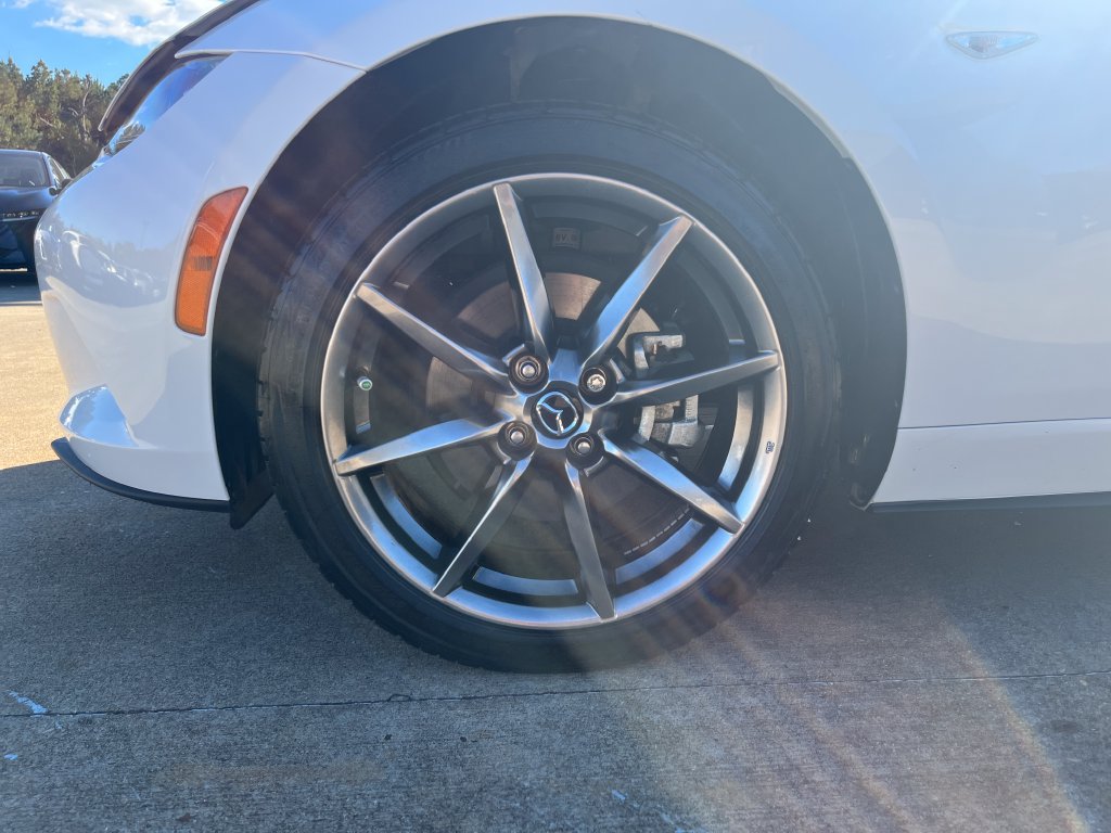 Used 2023 MAZDA MX-5 Miata Grand Touring RWD image 24