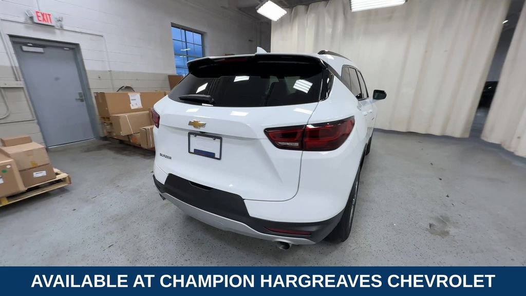 Certified 2024 Chevrolet Blazer LT w/ Convenience Package image 10