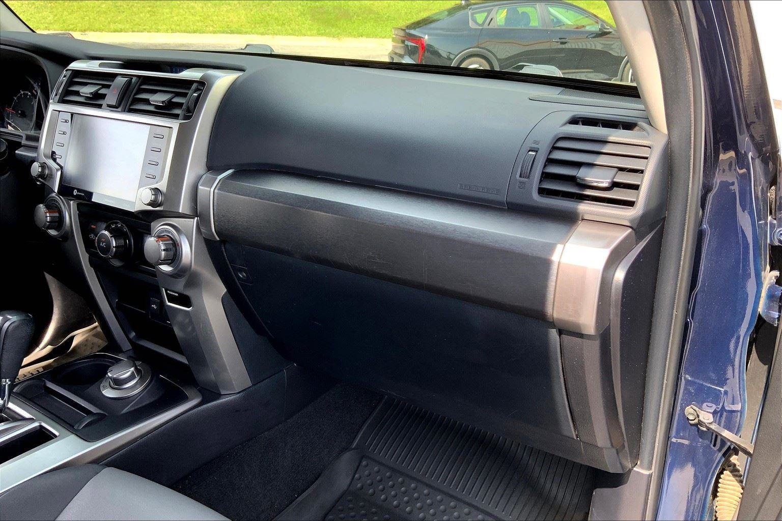 Used 2020 Toyota 4Runner SR5 Premium image 14