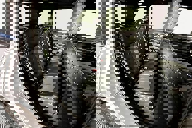 New 2025 Jeep Grand Cherokee Laredo image 11