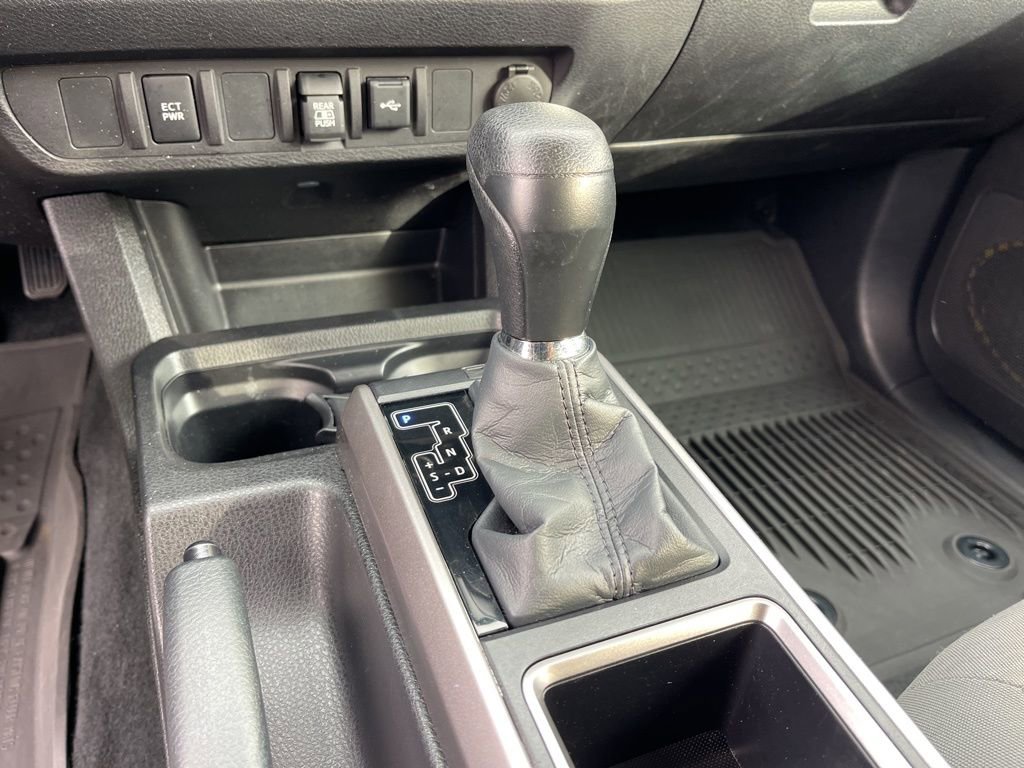 Used 2023 Toyota Tacoma SR5 image 15