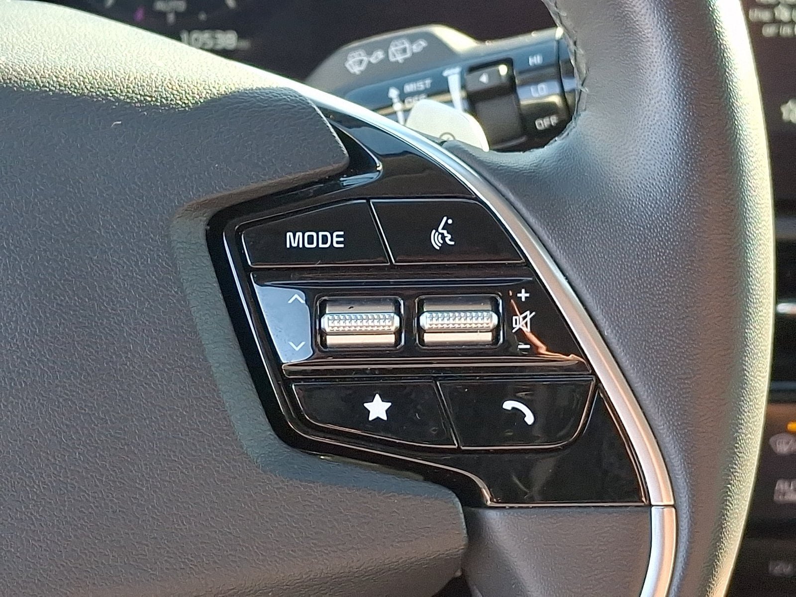 Used 2024 Kia Niro Wind w/ Wind Preserve Package FWD image 22