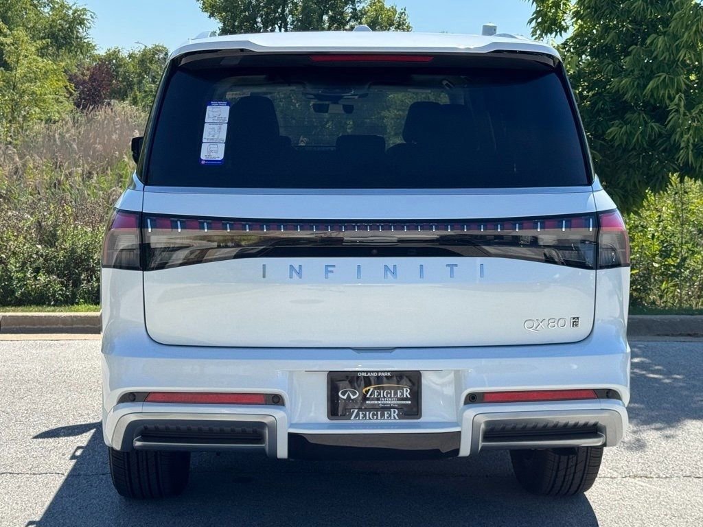 Certified 2026 INFINITI QX80 Luxe w/ Cargo Package image 5