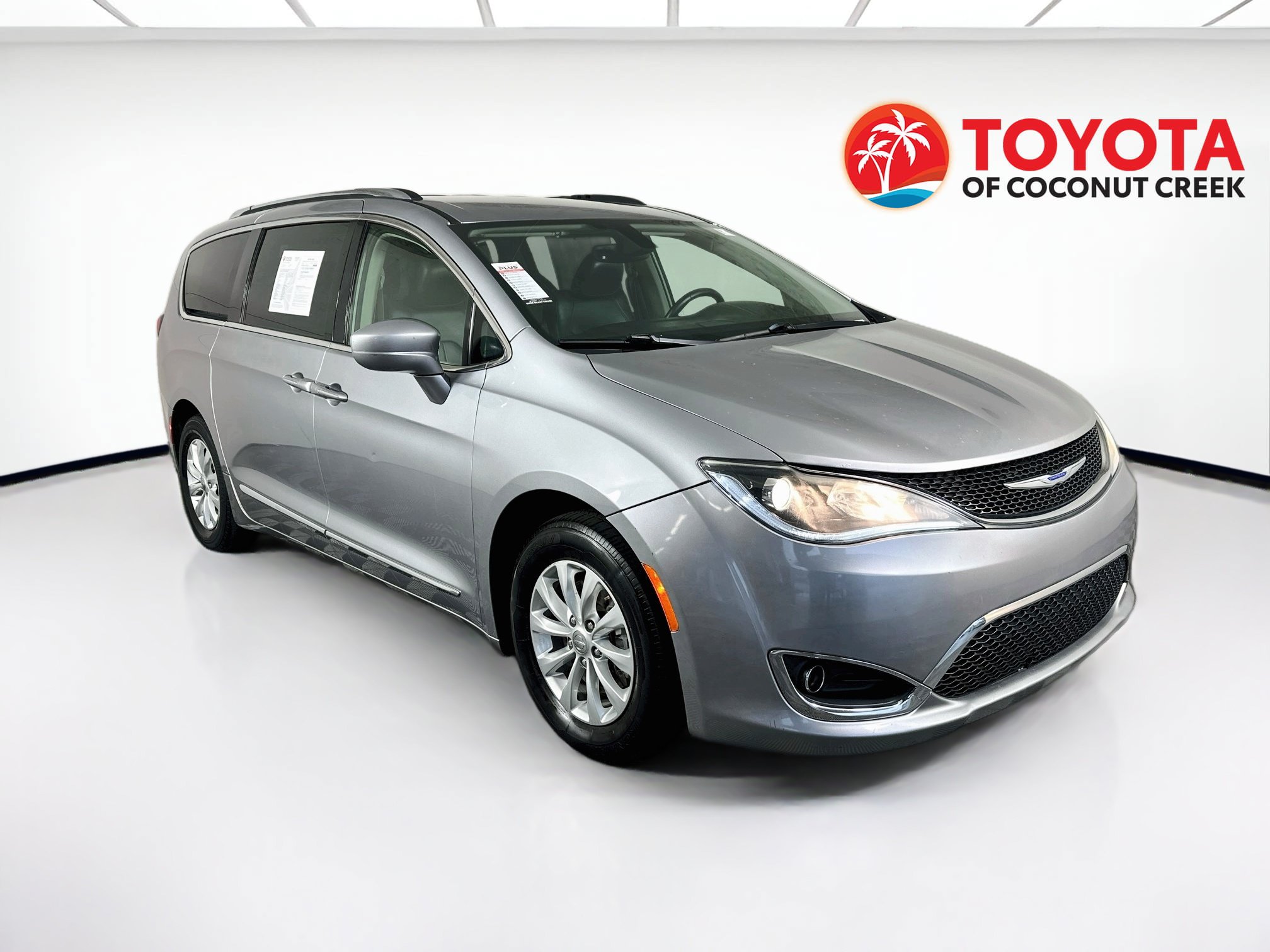 Used 2019 Chrysler Pacifica Touring-L