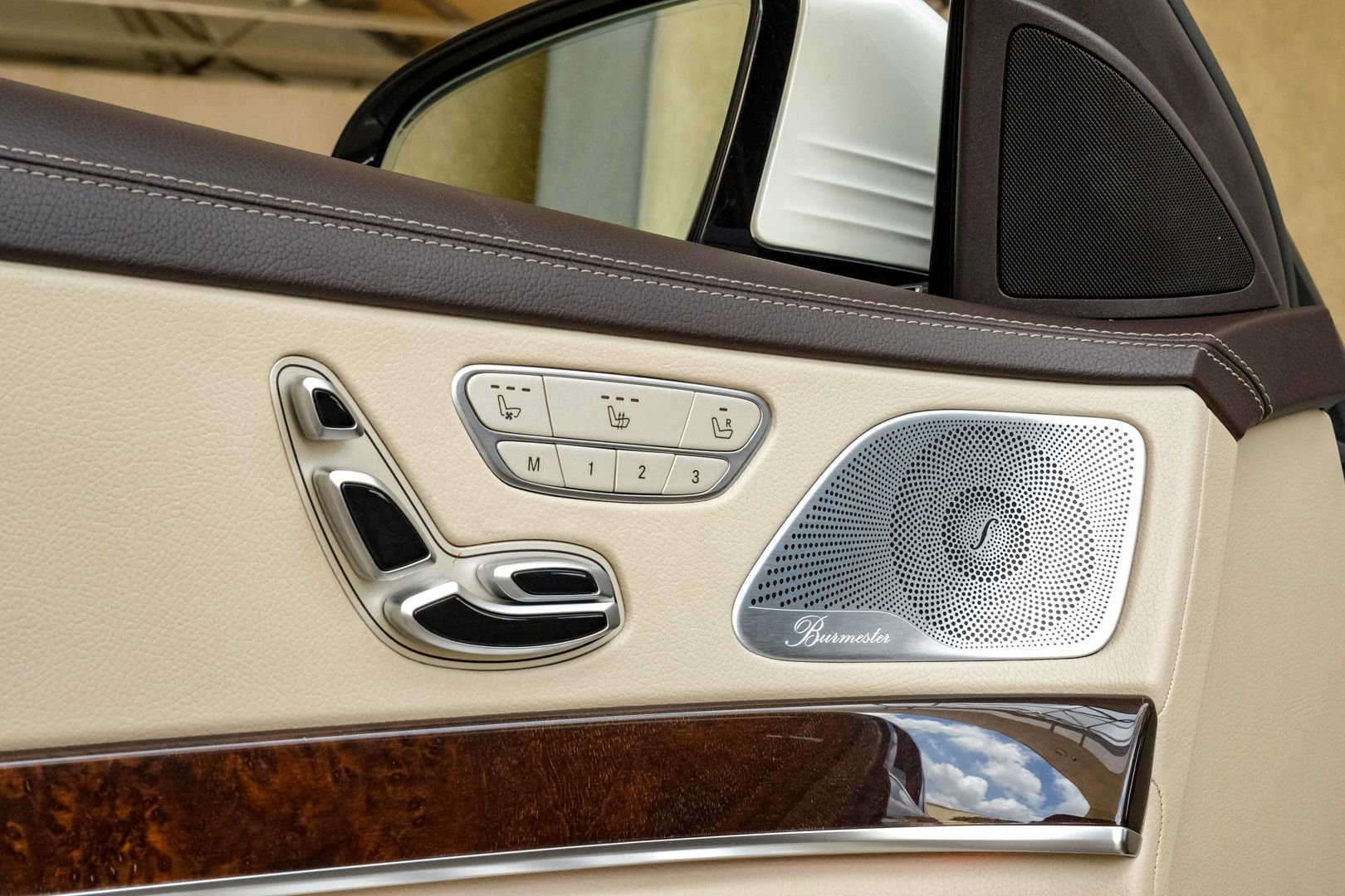 Used 2019 Mercedes-Benz S 450 Sedan image 48