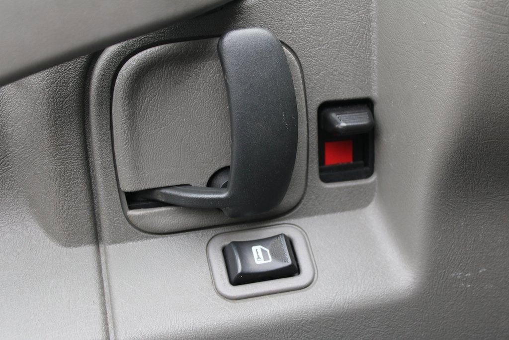 Used 2023 GMC Savana 2500 w/ Driver Convenience Package RWD image 15