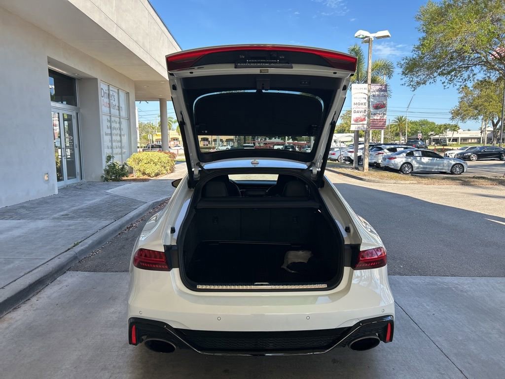 Used 2022 Audi RS 7 Sportback w/ Black Optic Package image 33