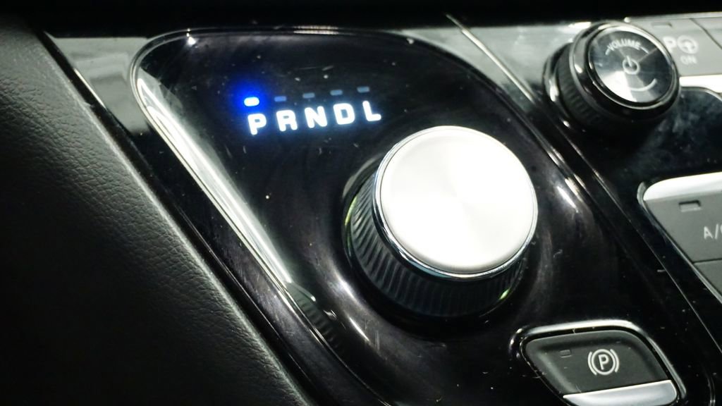 Certified 2020 Chrysler Pacifica Touring-L w/ Advanced Safetytec Group image 30