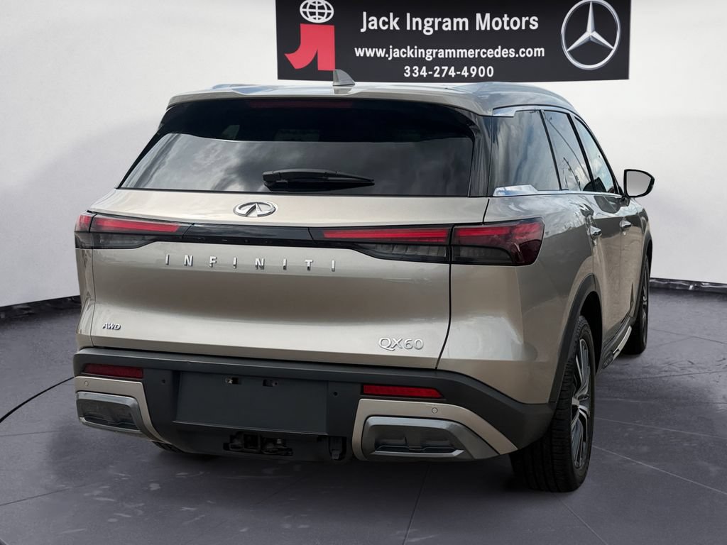 Used 2023 INFINITI QX60 Sensory AWD/4WD image 5