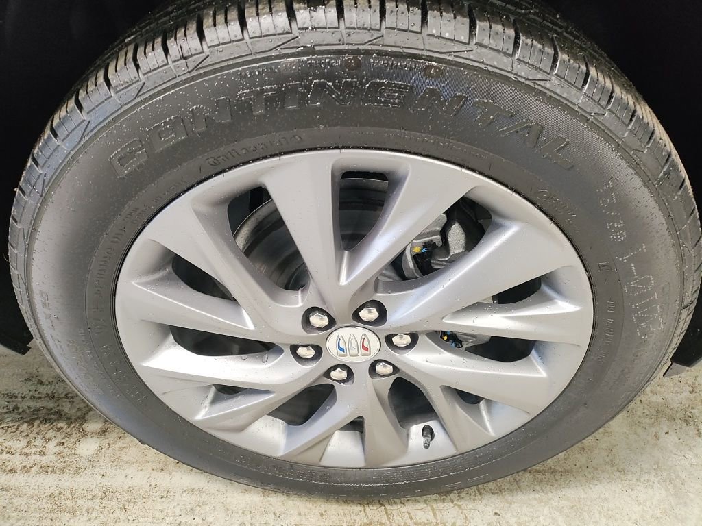 New 2026 Buick Enclave Preferred w/ Power Package image 4