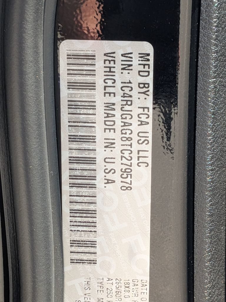 New 2026 Jeep Grand Cherokee Laredo X RWD image 28