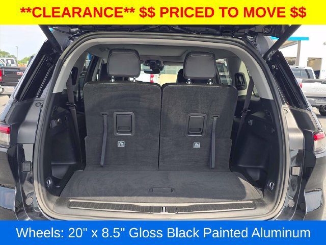 Used 2023 Jeep Grand Cherokee L Limited w/ Black Appearance Package AWD/4WD image 31