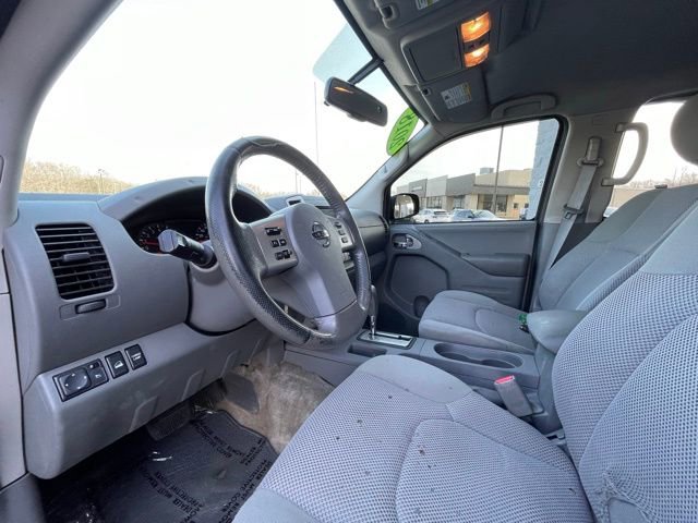 Used 2018 Nissan Frontier SV w/ Value Truck Package image 11