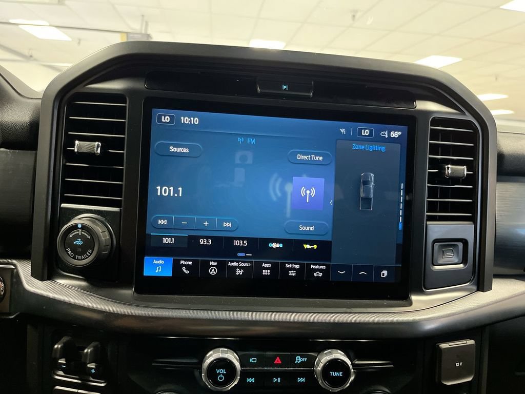 Used 2025 Ford F150 Lariat AWD/4WD image 19