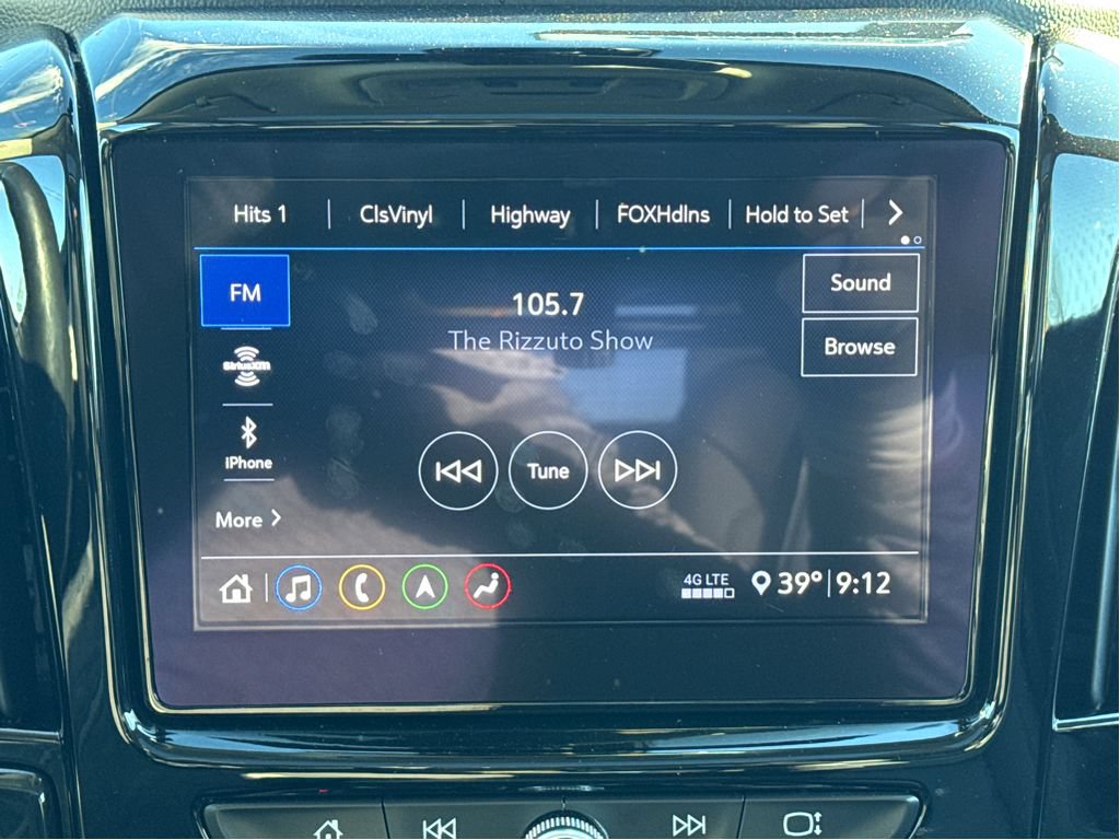 Used 2020 Chevrolet Traverse Premier FWD image 22