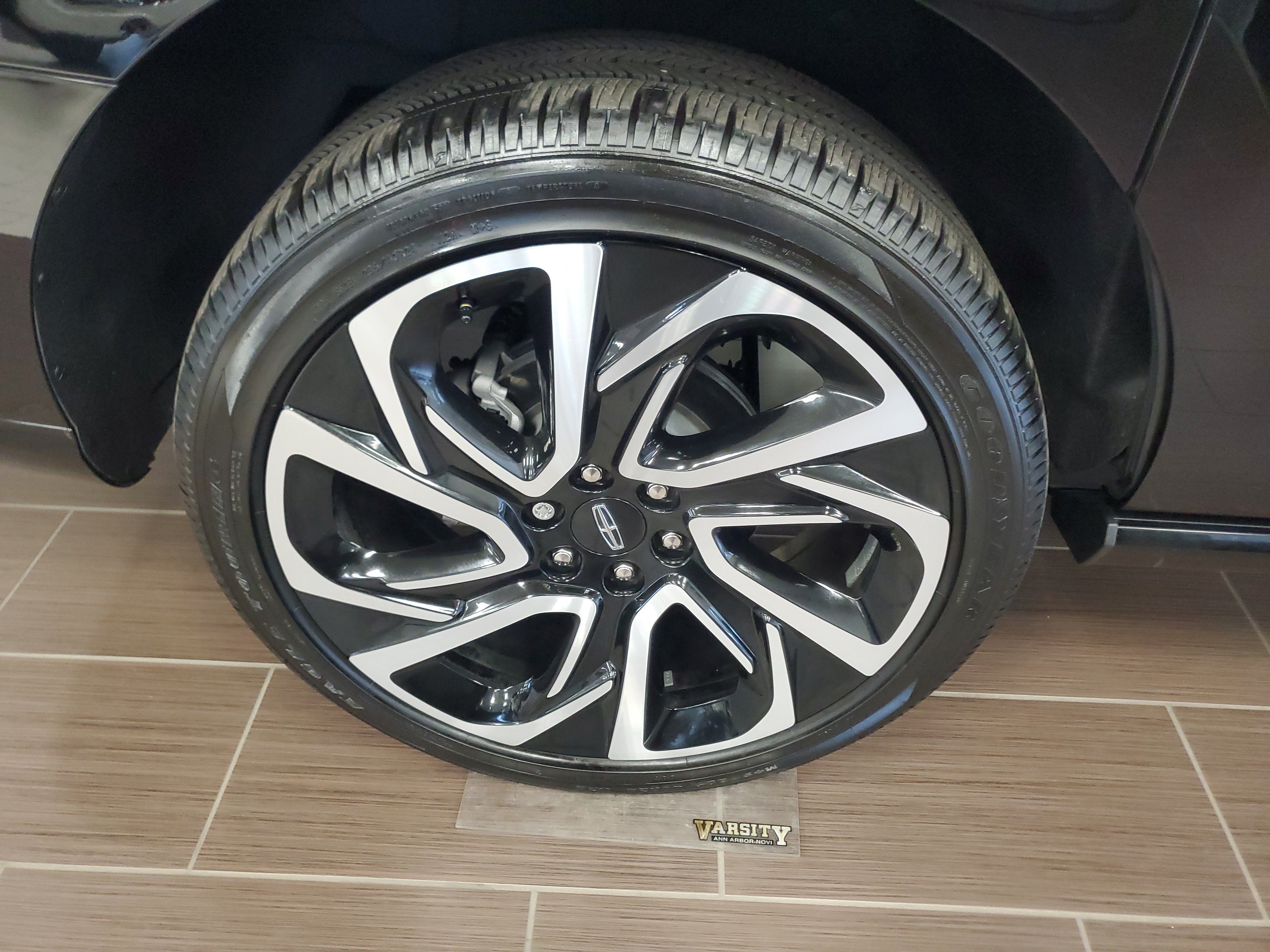 New 2026 Lincoln Navigator L Black Label AWD/4WD image 7