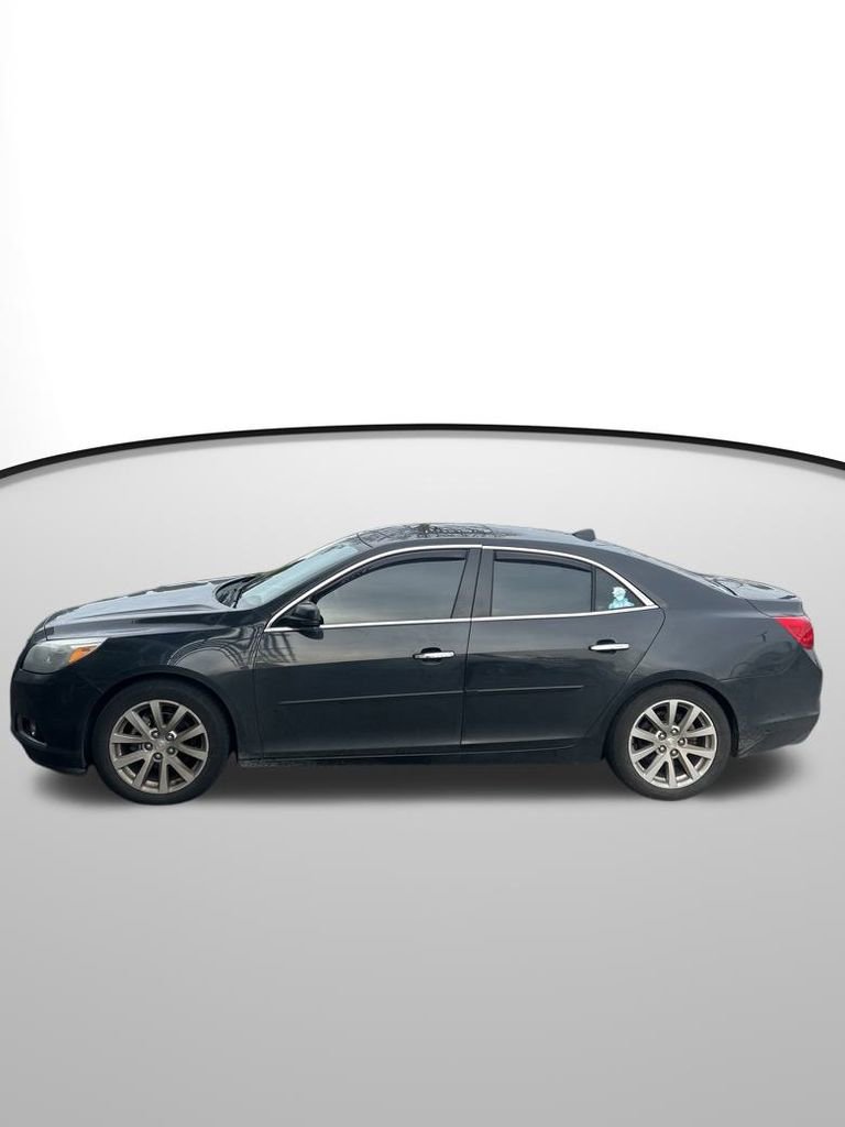 Used 2013 Chevrolet Malibu LT image 3