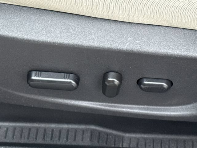 Used 2018 Ford C-MAX SE FWD image 29