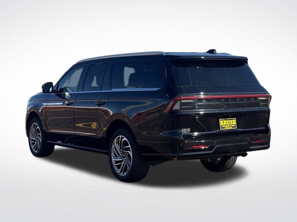 Used 2026 Lincoln Navigator L Reserve AWD/4WD image 40