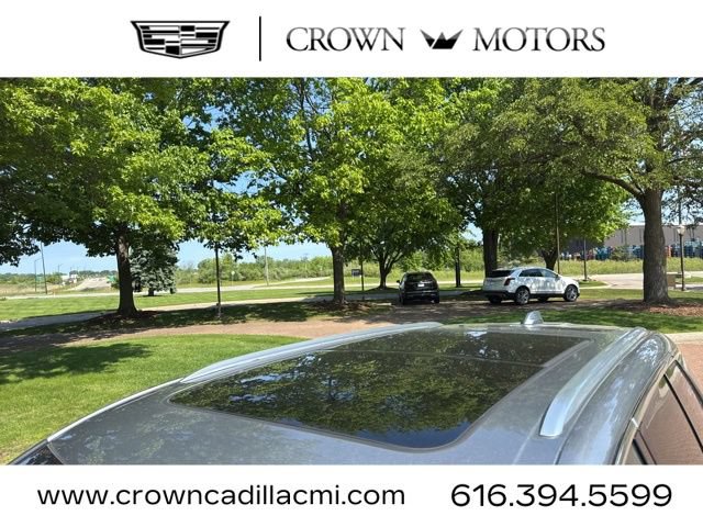 New 2026 Cadillac Vistiq Premium Luxury AWD/4WD image 7