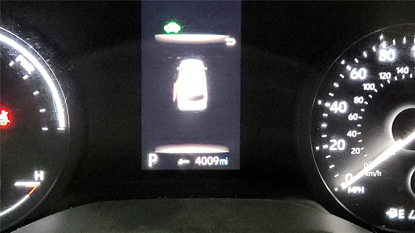 Certified 2024 Toyota Sienna XLE image 18