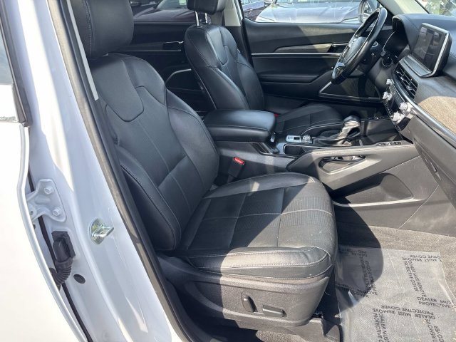 Used 2022 Kia Telluride EX w/ EX Premium Package AWD/4WD image 9