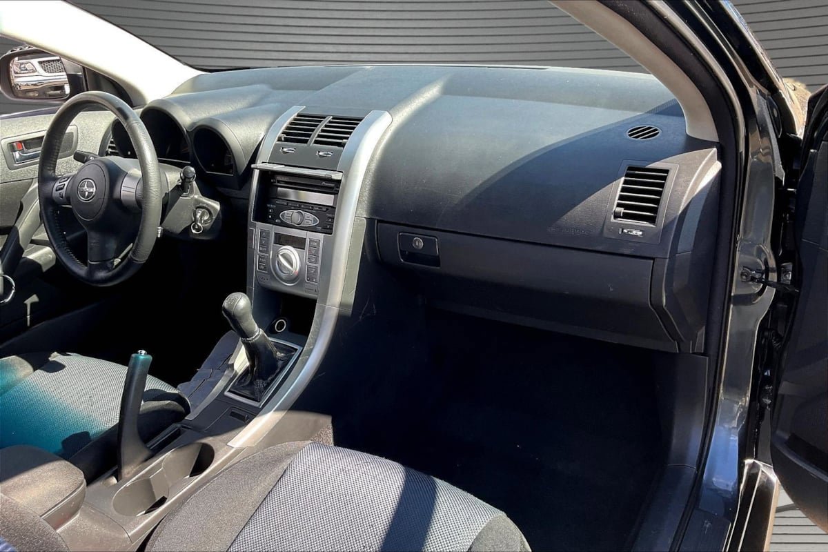 Used 2006 Scion tC image 25