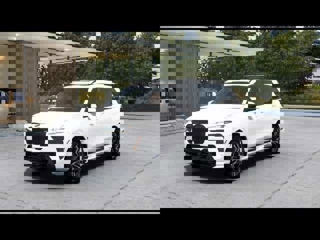 New 2025 BMW X7 M60i w/ Climate Comfort Package image 27