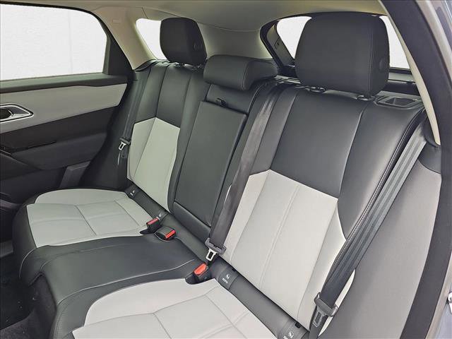 New 2025 Land Rover Range Rover Velar Dynamic SE image 9