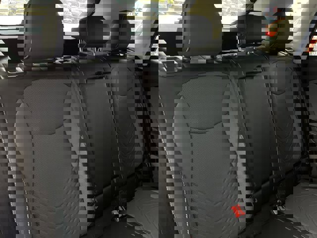 New 2025 Volkswagen Tiguan SE image 29