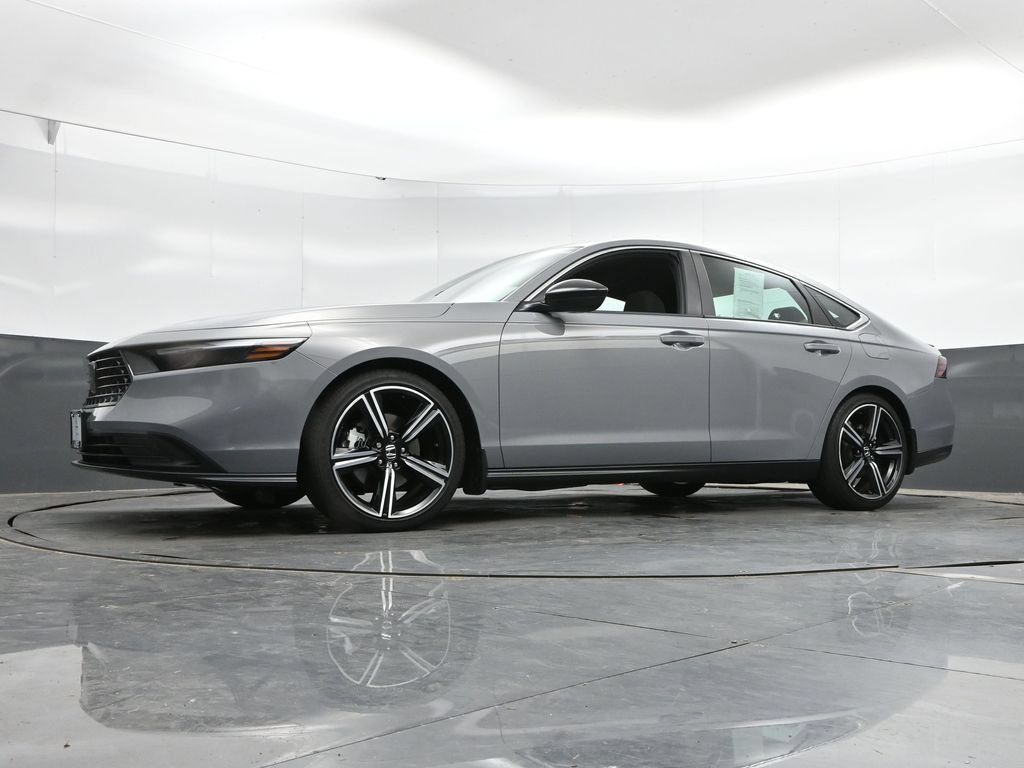 Used 2024 Honda Accord Sport image 43
