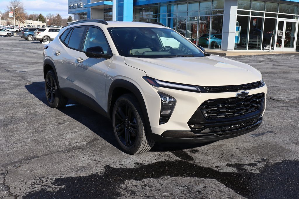 New 2026 Chevrolet Trax ACTIV image 2