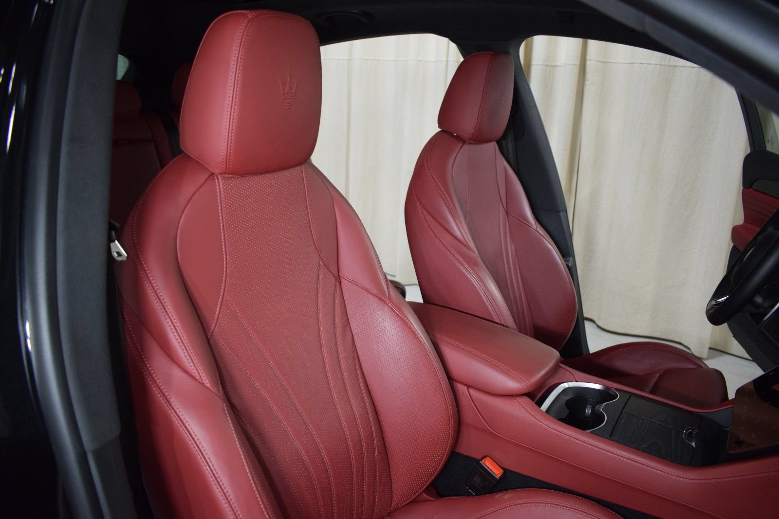 Certified 2023 Maserati Grecale Modena AWD/4WD image 22